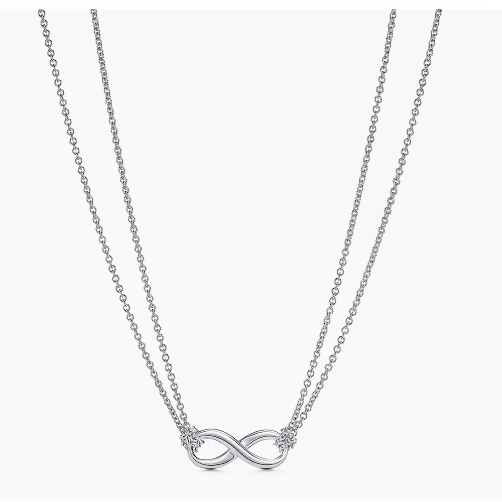 💎Tiffany & Co Infinity Double Chain 💎